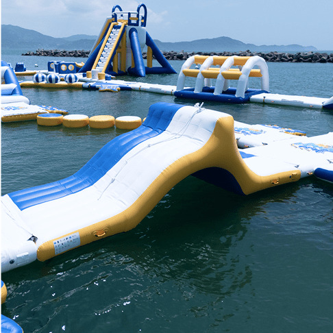 ロープスライダー